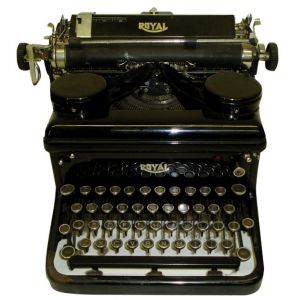 Vintage ROYAL Manual Typewriter