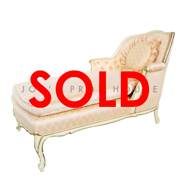 BUY ME / USED ITEM $295.00 Vintage Peach Fabric Chaise Lounge W48in x D27in x H32in